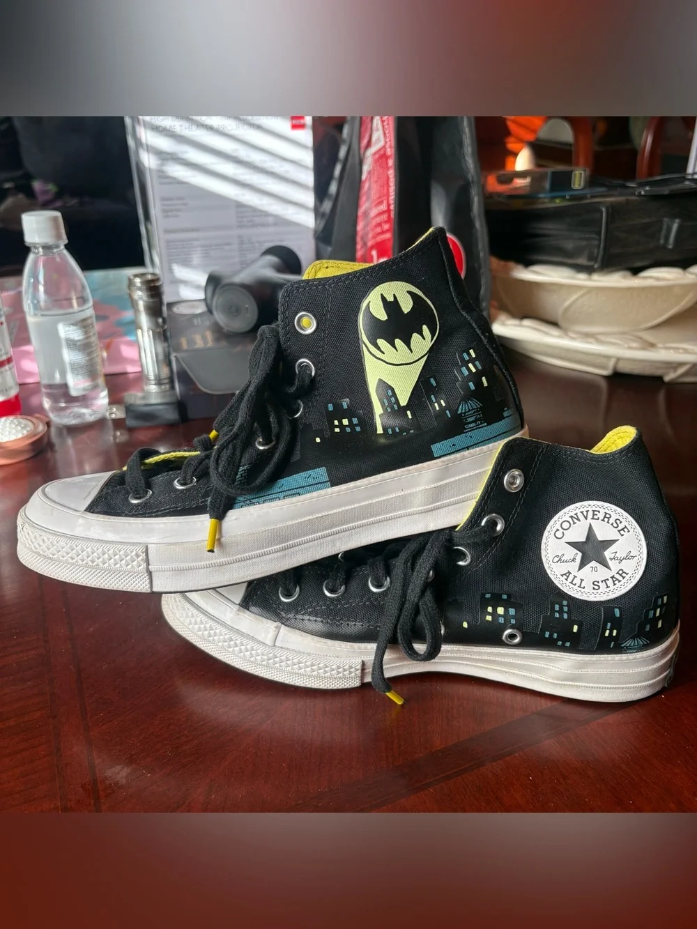 Converse Batman x Chinatown Market Women’s 8 - Picture 3 of 8